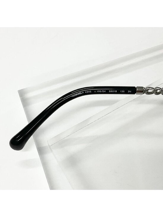 Chanel Sunglasses CC Logo Chain Eyewear Black main image 5